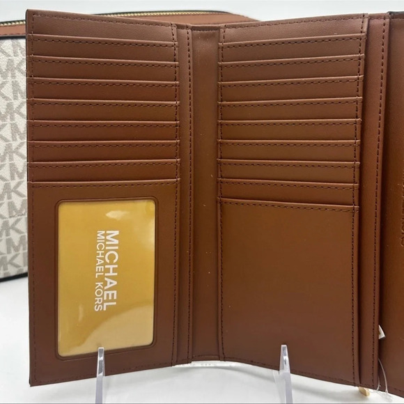 Michael Kors Large EW Crossbody Bag & Large Trifold Wallet Brown | BUNDLE DEAL - Picture 11 of 13